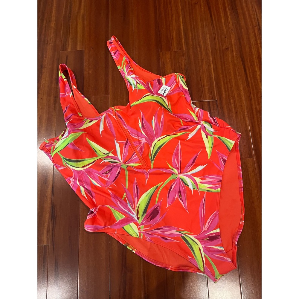 Old Navy Swimsuit Plus‎ One Piece Floral Front Zip Coral Orange Red New 3X